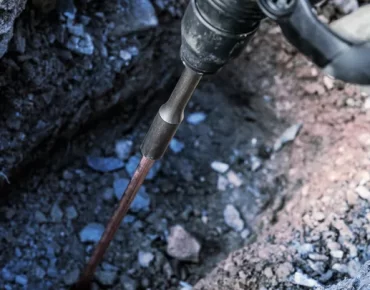 نحوه کوبیدن میله ارت